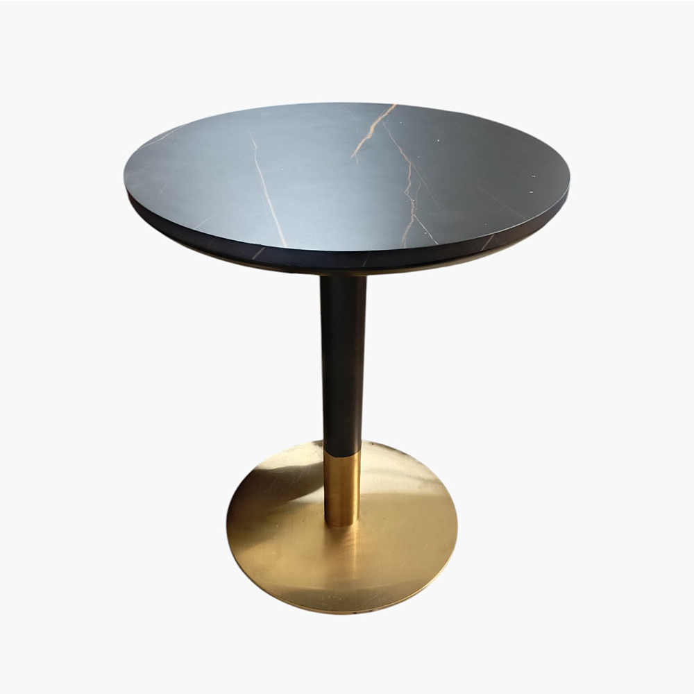 17 Restraunt Table - Image 1