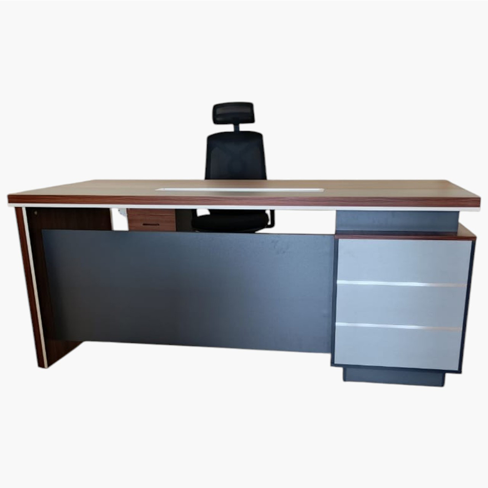 dws 1.8M Executive Desk - Image 1